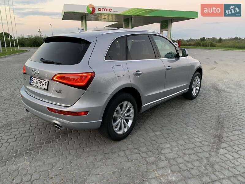 Позашляховик / Кросовер Audi Q5 2015 в Стрию