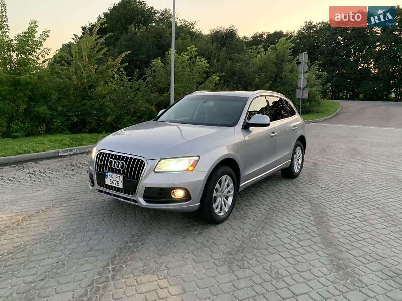Позашляховик / Кросовер Audi Q5 2015 в Стрию
