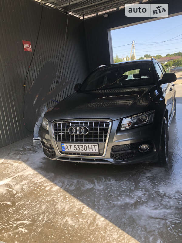 Позашляховик / Кросовер Audi Q5 2010 в Долині фото 8 Позашляховик / Кросовер Audi Q5 2010 в Долині