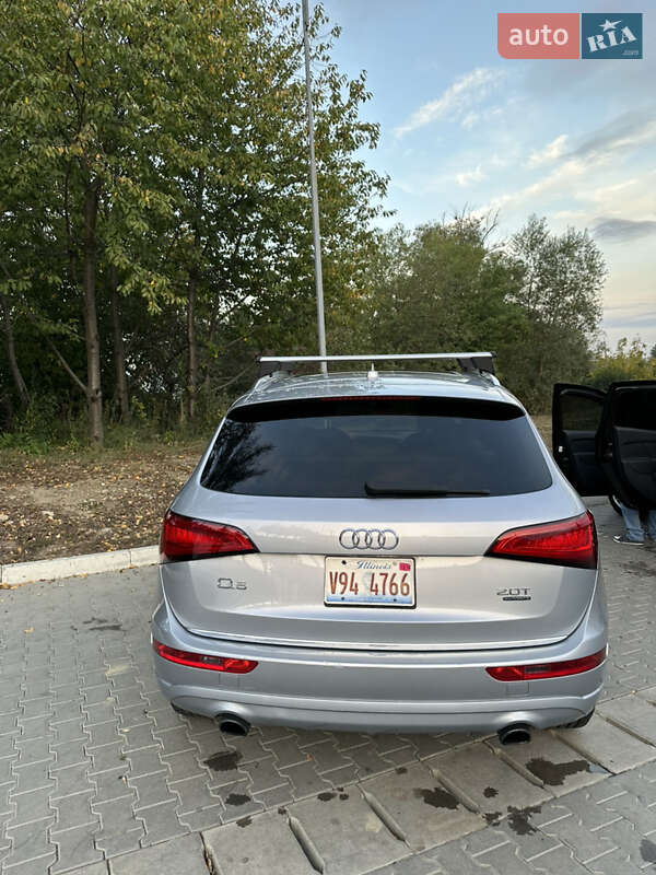 Позашляховик / Кросовер Audi Q5 2015 в Чернівцях
