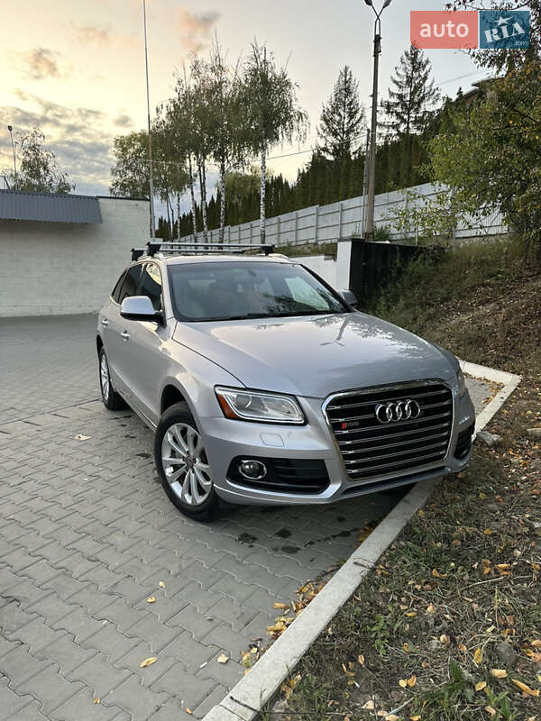 Позашляховик / Кросовер Audi Q5 2015 в Чернівцях