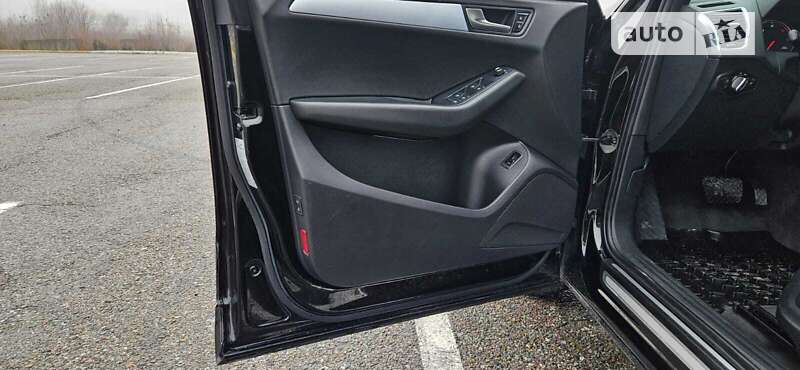 Внедорожник / Кроссовер Audi Q5 2009 в Львове