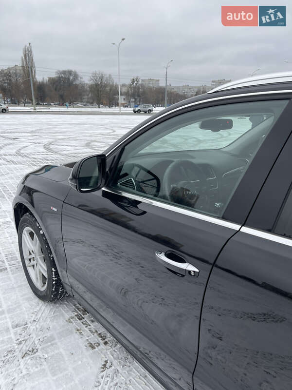 Внедорожник / Кроссовер Audi Q5 2016 в Харькове