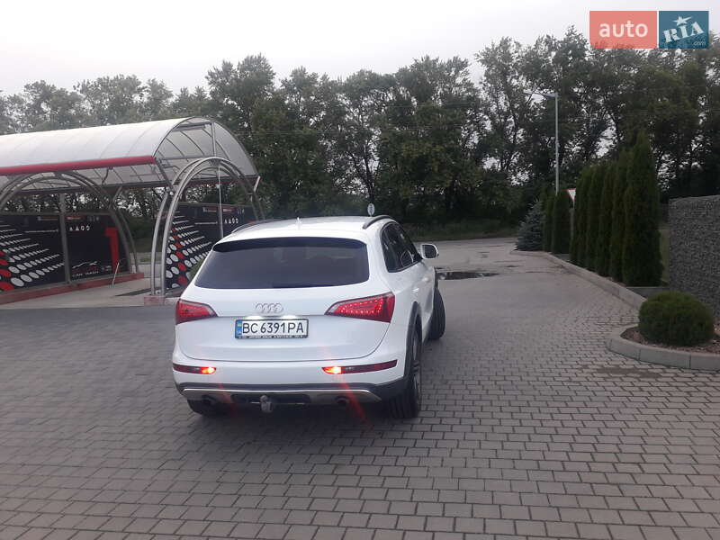 Внедорожник / Кроссовер Audi Q5 2009 в Самборе