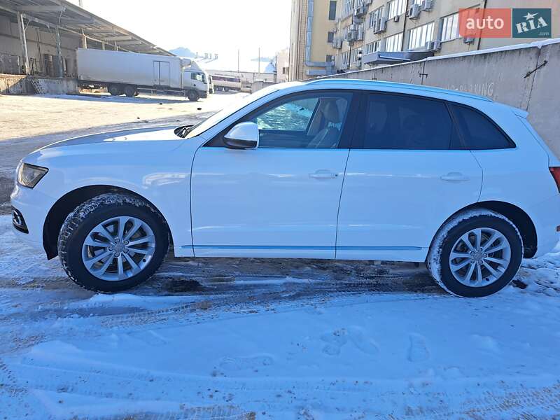 Внедорожник / Кроссовер Audi Q5 2013 в Львове