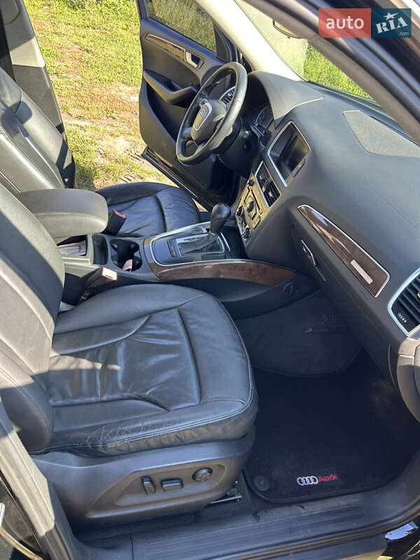 Внедорожник / Кроссовер Audi Q5 2010 в Радехове фото 15 Внедорожник / Кроссовер Audi Q5 2010 в Радехове