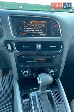 Внедорожник / Кроссовер Audi Q5 2012 в 
