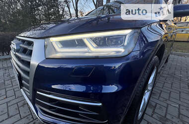 Внедорожник / Кроссовер Audi Q5 2016 в Львове