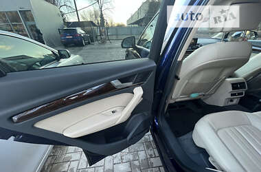 Внедорожник / Кроссовер Audi Q5 2016 в 