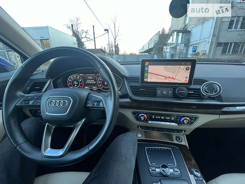 Внедорожник / Кроссовер Audi Q5 2016 в Львове