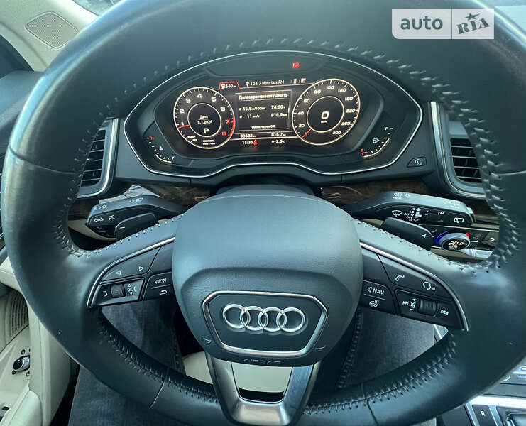 Внедорожник / Кроссовер Audi Q5 2016 в Львове