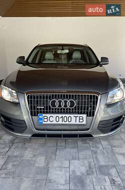 Внедорожник / Кроссовер Audi Q5 2012 в Городке