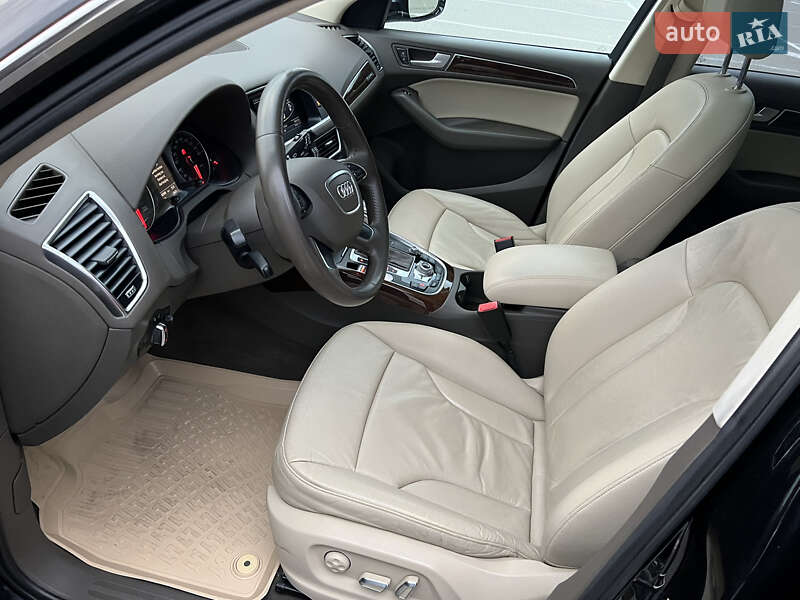 Внедорожник / Кроссовер Audi Q5 2014 в Киеве