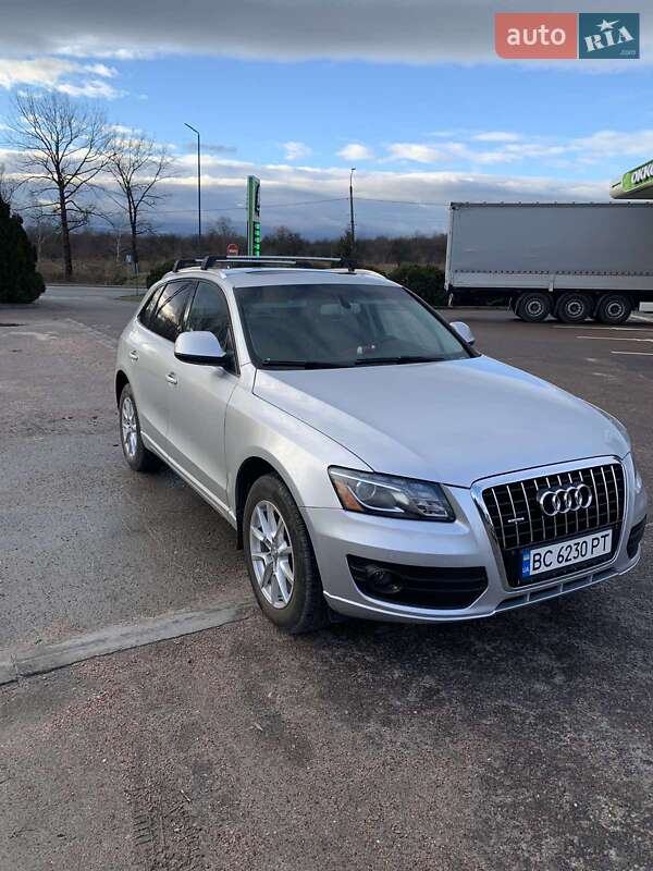 Внедорожник / Кроссовер Audi Q5 2010 в Дрогобыче