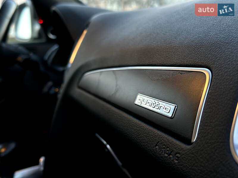 Внедорожник / Кроссовер Audi Q5 2016 в Киеве