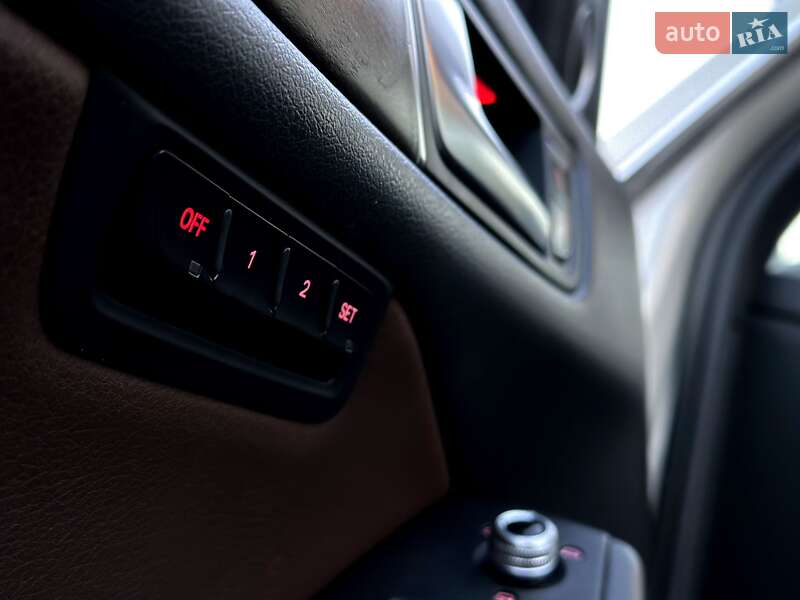 Внедорожник / Кроссовер Audi Q5 2016 в Киеве