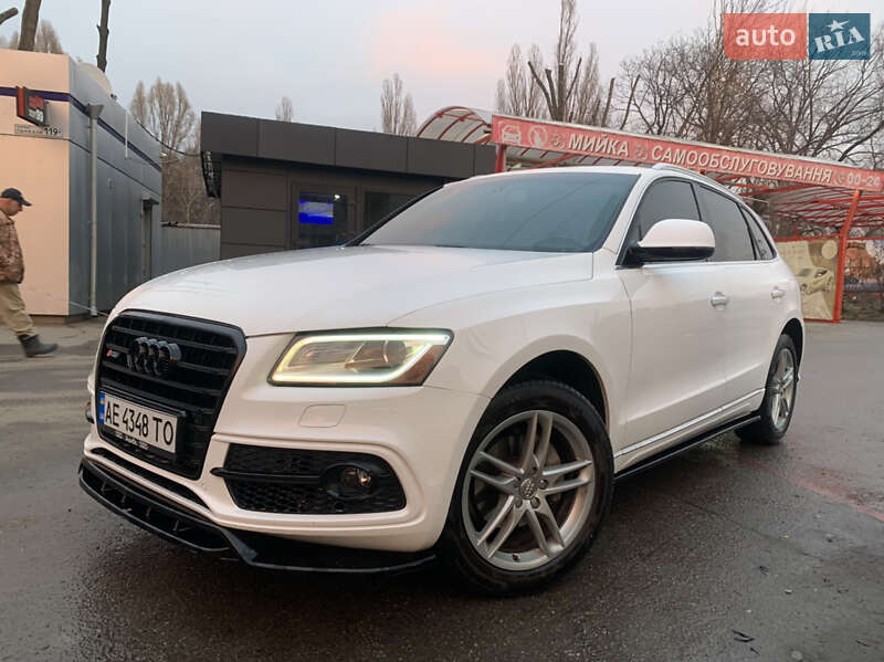 Позашляховик / Кросовер Audi Q5 2016 в Дніпрі