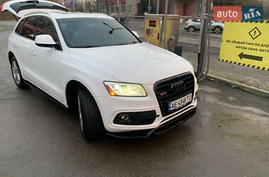 Внедорожник / Кроссовер Audi Q5 2016 в 