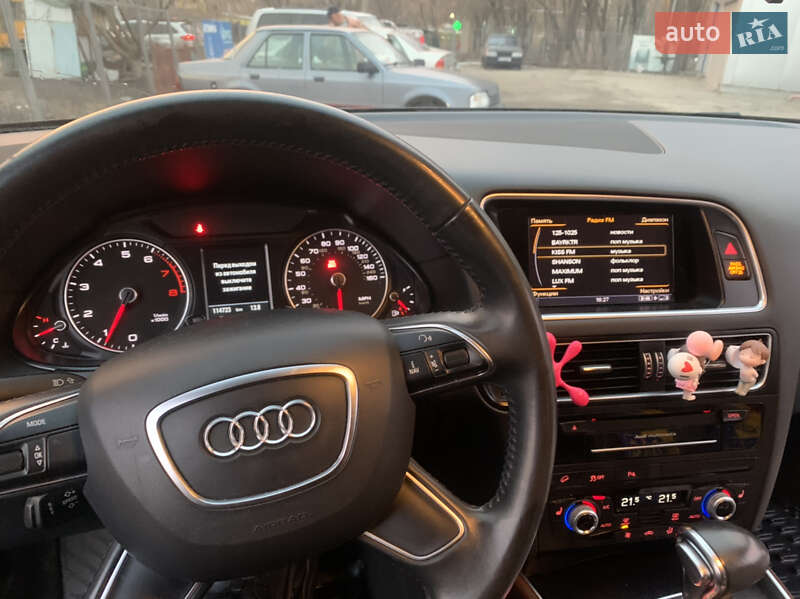Позашляховик / Кросовер Audi Q5 2016 в Дніпрі