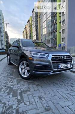 Позашляховик / Кросовер Audi Q5 2019 в Львові