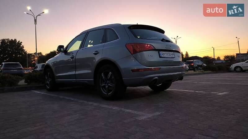 Позашляховик / Кросовер Audi Q5 2008 в Житомирі