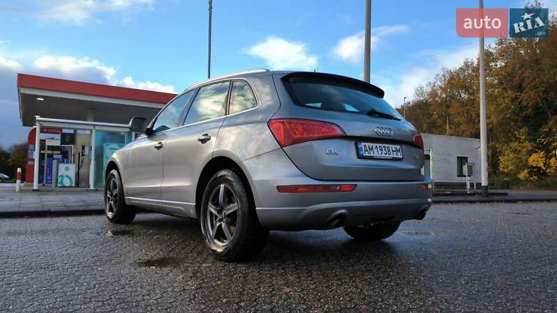 Позашляховик / Кросовер Audi Q5 2008 в Житомирі