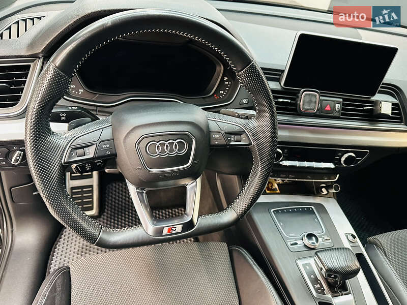 Внедорожник / Кроссовер Audi Q5 2019 в Луцке
