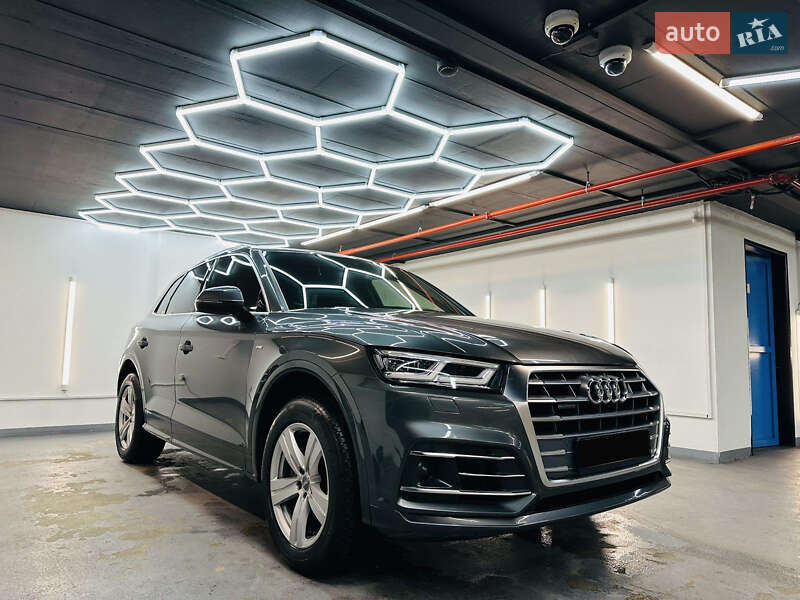 Audi Q5 2019