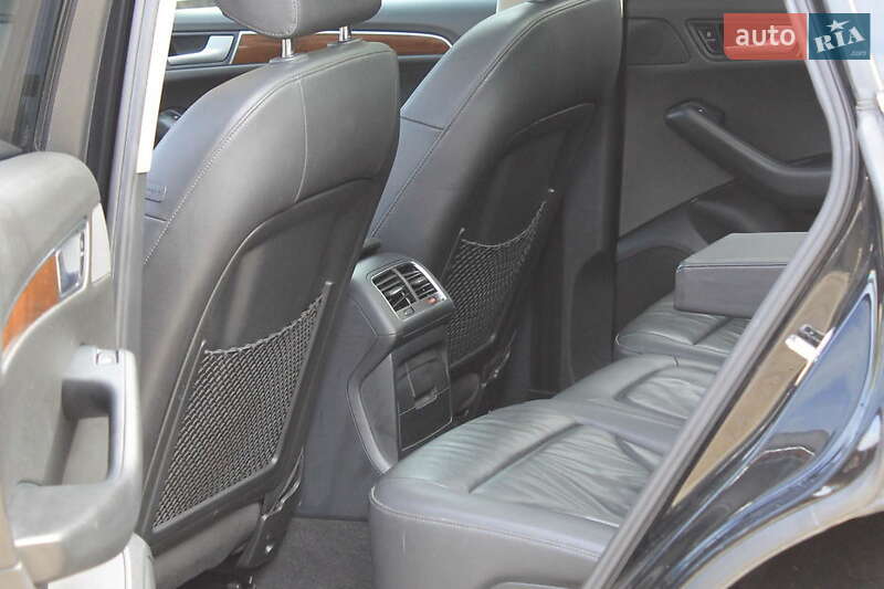 Внедорожник / Кроссовер Audi Q5 2011 в Борисполе