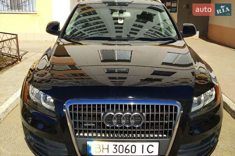 Внедорожник / Кроссовер Audi Q5 2011 в Борисполе
