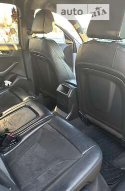 Внедорожник / Кроссовер Audi Q5 2011 в Черновцах