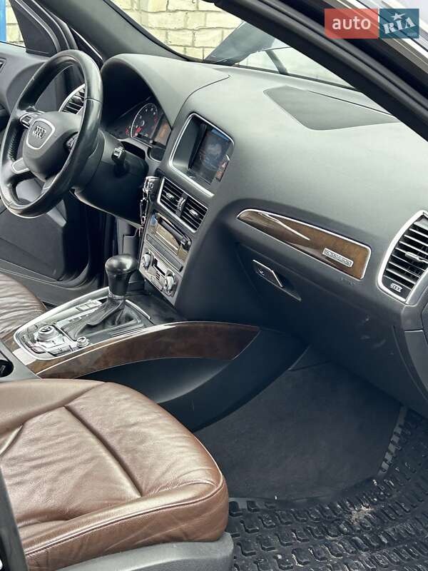 Внедорожник / Кроссовер Audi Q5 2016 в Харькове