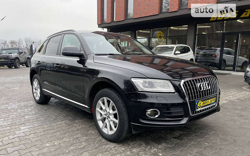 Внедорожник / Кроссовер Audi Q5 2013 в Черновцах