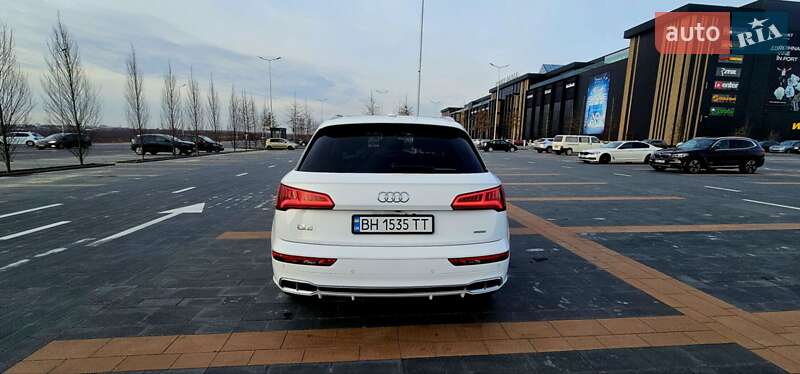 Внедорожник / Кроссовер Audi Q5 2019 в Одессе