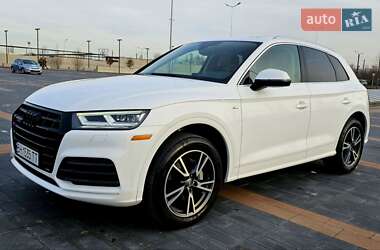 Внедорожник / Кроссовер Audi Q5 2019 в 