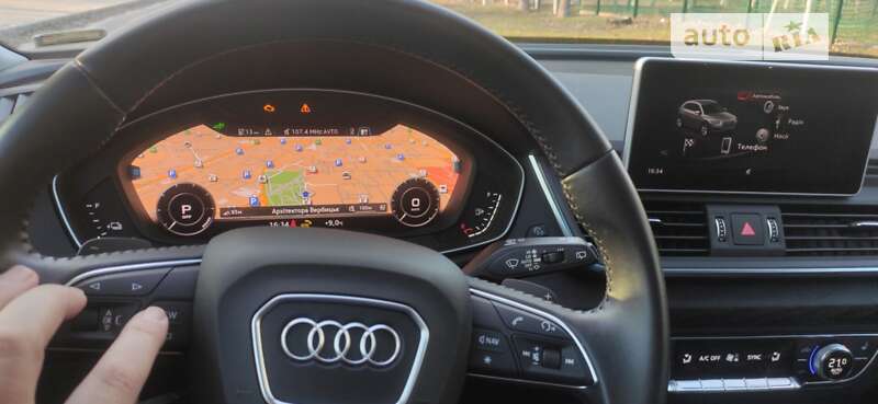 Внедорожник / Кроссовер Audi Q5 2019 в Киеве