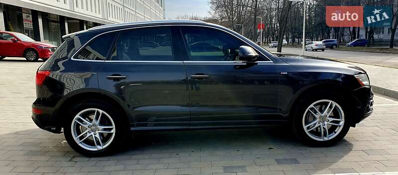 Внедорожник / Кроссовер Audi Q5 2016 в Днепре