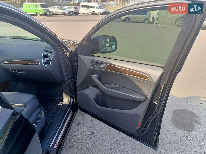 Внедорожник / Кроссовер Audi Q5 2014 в Ровно