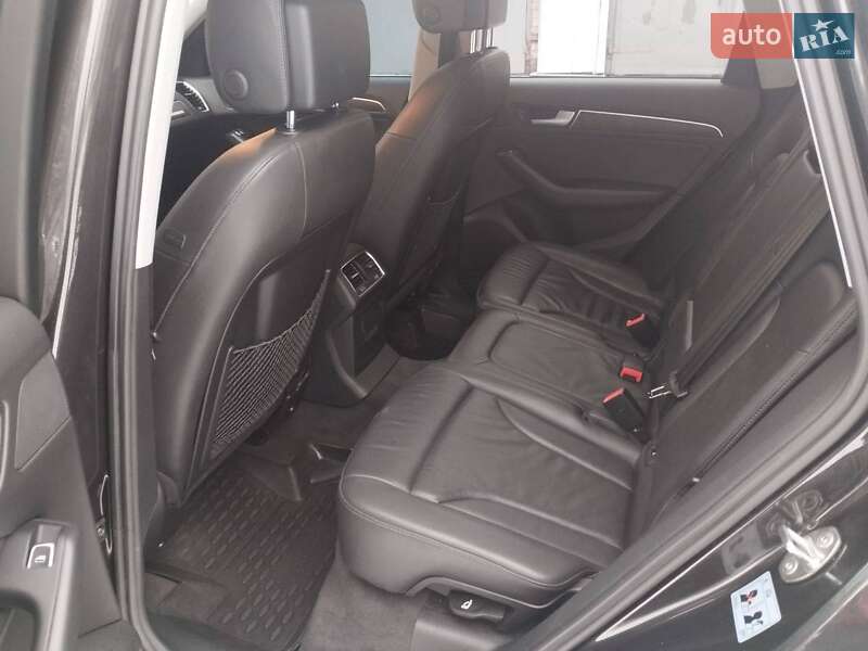 Внедорожник / Кроссовер Audi Q5 2013 в Киеве