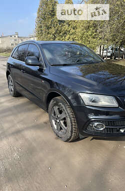 Позашляховик / Кросовер Audi Q5 2013 в Львові