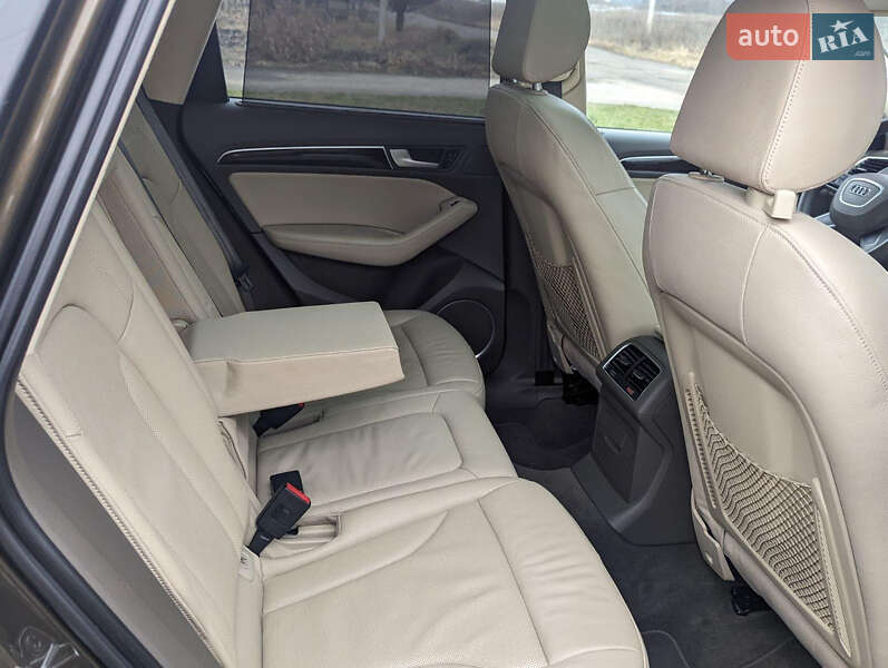 Внедорожник / Кроссовер Audi Q5 2013 в Борисполе