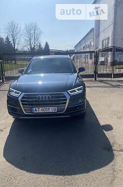 Внедорожник / Кроссовер Audi Q5 2018 в Ивано-Франковске