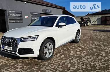 Внедорожник / Кроссовер Audi Q5 2017 в Стрые