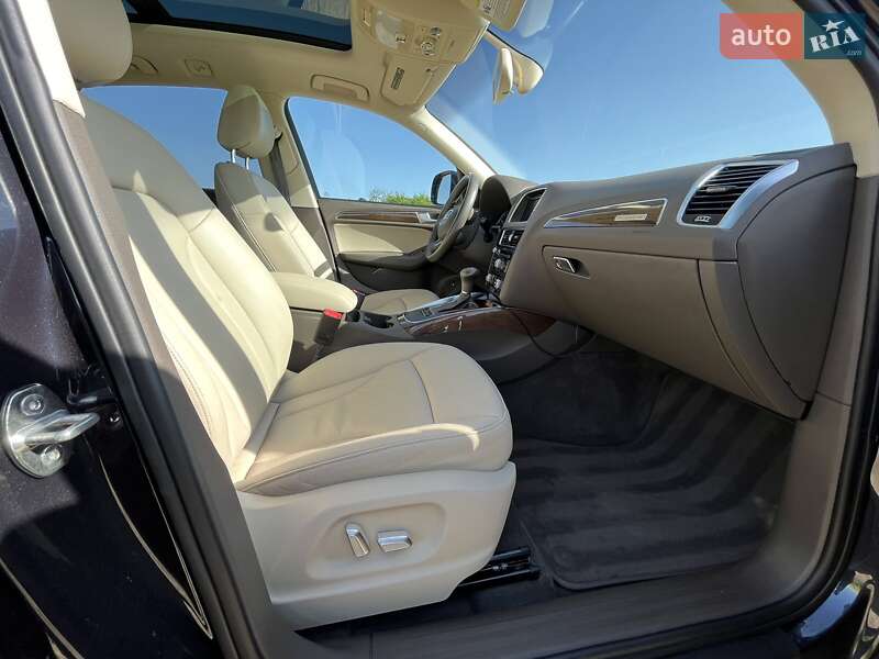 Внедорожник / Кроссовер Audi Q5 2016 в Киеве