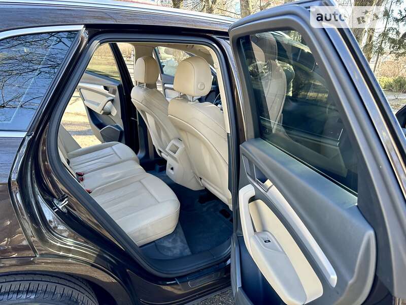 Позашляховик / Кросовер Audi Q5 2018 в Києві