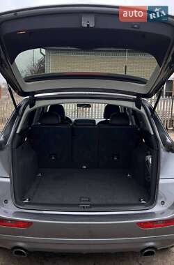 Позашляховик / Кросовер Audi Q5 2016 в Чечельнику