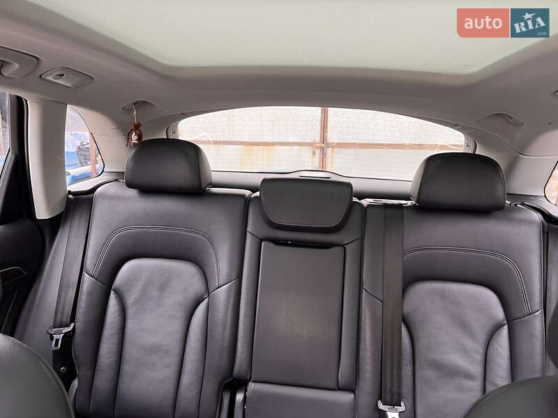 Внедорожник / Кроссовер Audi Q5 2016 в Чечельнике