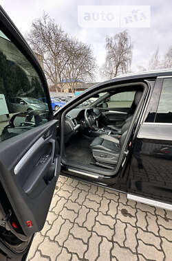 Внедорожник / Кроссовер Audi Q5 2018 в Луцке