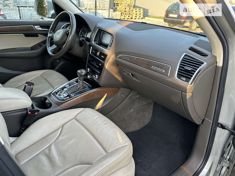 Внедорожник / Кроссовер Audi Q5 2013 в Луцке фото 14 Внедорожник / Кроссовер Audi Q5 2013 в Луцке