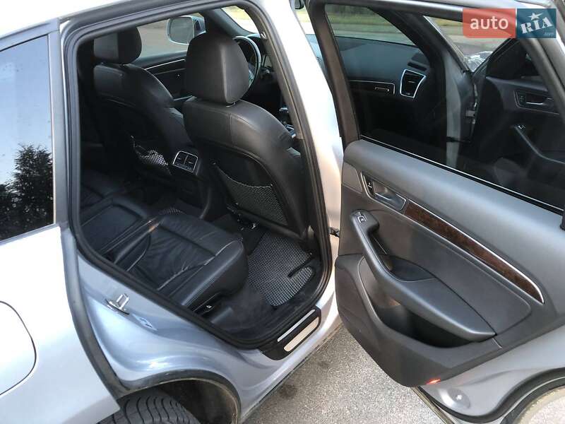 Внедорожник / Кроссовер Audi Q5 2015 в Киеве